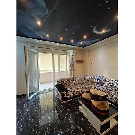 Apartment Sweet *